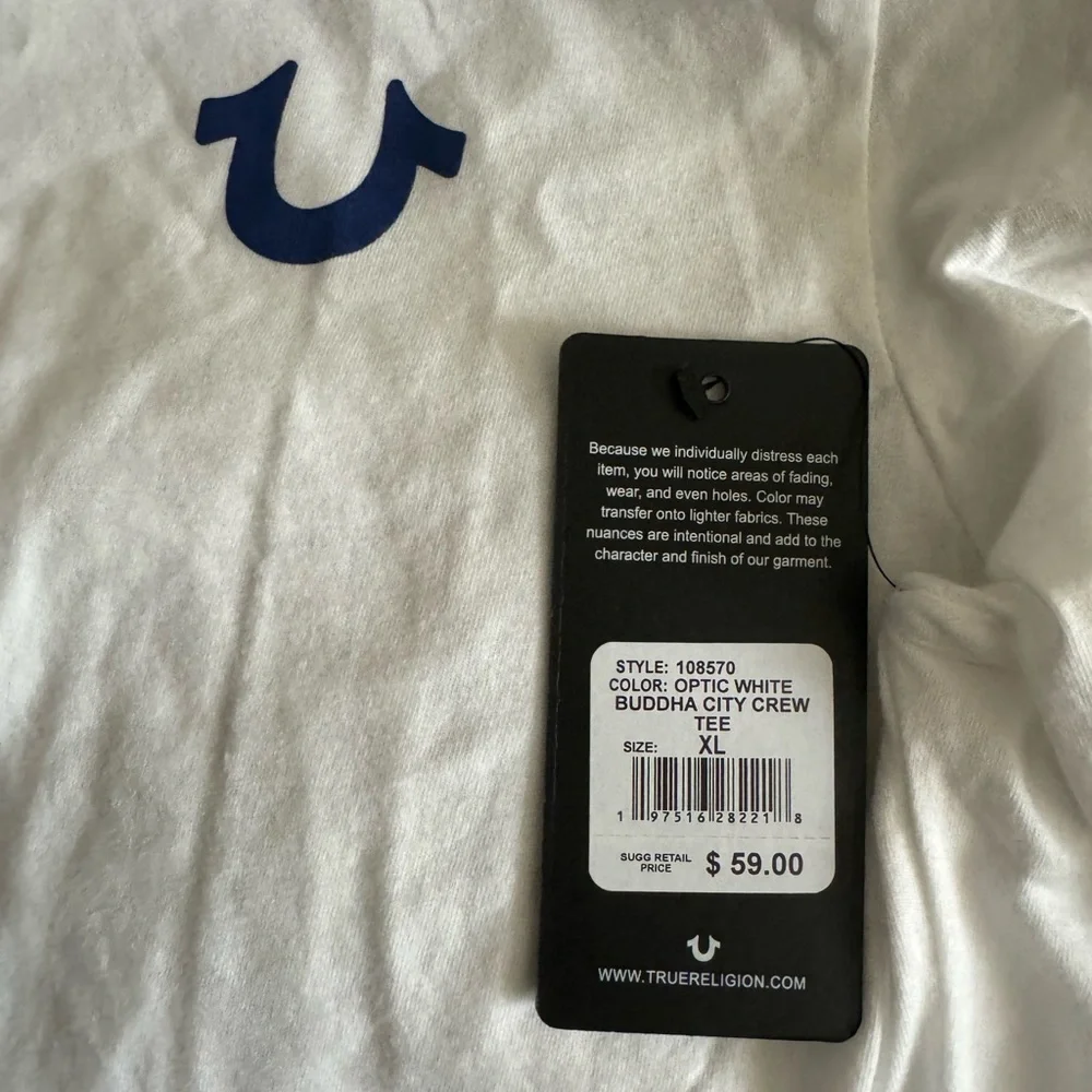 New True Religion T-Shirt Size XL